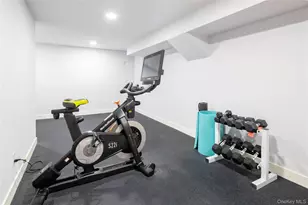 183 Linden Ln, Upper Brookville, NY 11545 - Photo 20