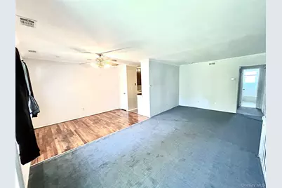 214 Artist Lake Drive, Middle Island, NY 11953 - Photo 2