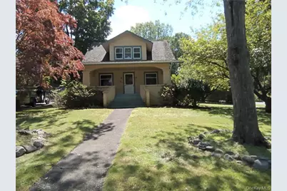 25 Van Orden Avenue, Suffern, NY 10901 - Photo 2