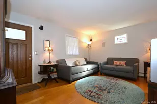 386 Grove Ave, Patchogue, NY 11772 - Photo 10