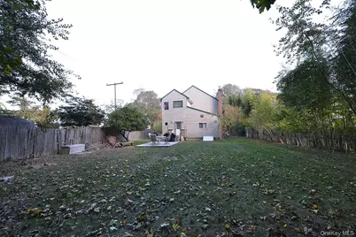 386 Grove Avenue, Patchogue, NY 11772 - Photo 24