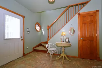 386 Grove Avenue, Patchogue, NY 11772 - Photo 16