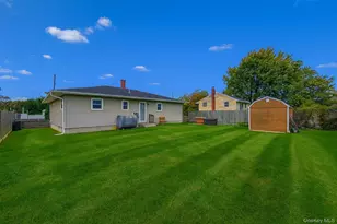 16 Elm Rd E, Mastic Beach, NY 11951 - Photo 16