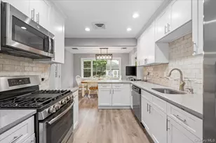 1109 Round Swamp Rd, Old Bethpage, NY 11804 - Photo 12