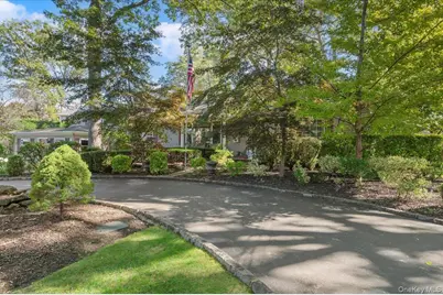 1109 Round Swamp Road, Old Bethpage, NY 11804 - Photo 2