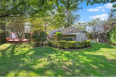 1109 Round Swamp Road, Old Bethpage, NY 11804 - Photo 42