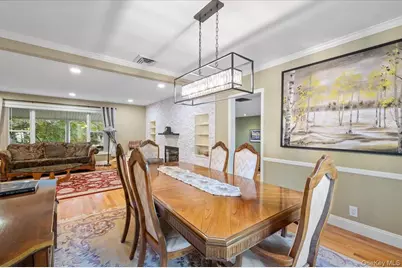 1109 Round Swamp Road, Old Bethpage, NY 11804 - Photo 10