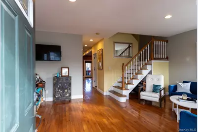 129 West Boulevard, East Rockaway, NY 11518 - Photo 4