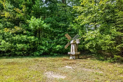 9 W Peenpack Trail, Sparrow Bush, NY 12780 - Photo 32