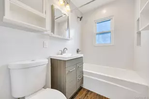 259 35th St, Lindenhurst, NY 11757 - Photo 14