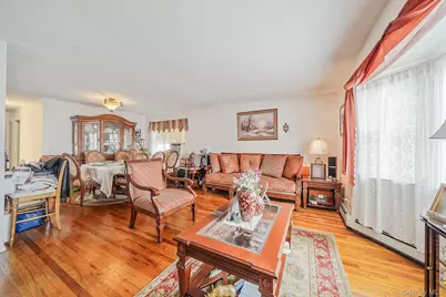 3 Tompkins Place, Hempstead, NY 11550 - Photo 6