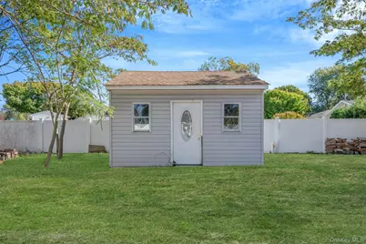 109 Westwood Avenue, Deer Park, NY 11729 - Photo 24