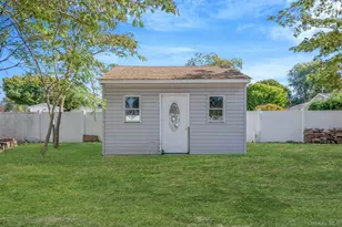 109 Westwood Ave, Deer Park, NY 11729 - Photo 24