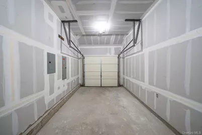 109 Westwood Avenue, Deer Park, NY 11729 - Photo 20