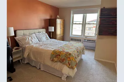 560 W Broadway #3H, Long Beach, NY 11561 - Photo 8