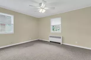 4 Timber Rd, Glen Cove, NY 11542 - Photo 16