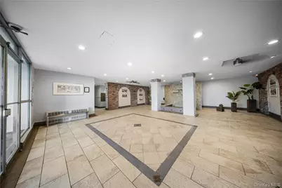 67-50 Thornton Place #F, Forest Hills, NY 11375 - Photo 4