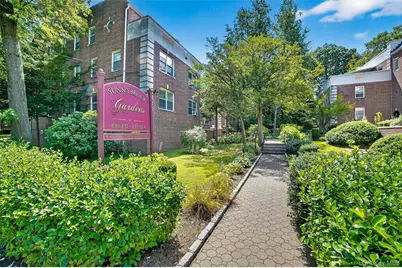 824 Palmer Road #1D, Bronxville, NY 10708 - Photo 2