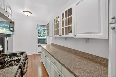 824 Palmer Road #1D, Bronxville, NY 10708 - Photo 14