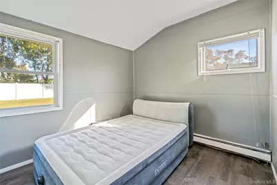 501 Scherger Avenue, Patchogue, NY 11772 - Photo 10