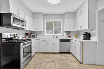 134 Dalmeny Road, Briarcliff Manor, NY 10510 - Photo 14