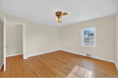 1936 Longvue Street, Yorktown Heights, NY 10598 - Photo 22