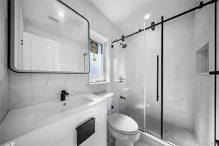 71-39 166th St, Fresh Meadows, NY 11365 - Photo 24