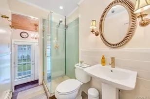 60 Underhill Ave, Hicksville, NY 11801 - Photo 8