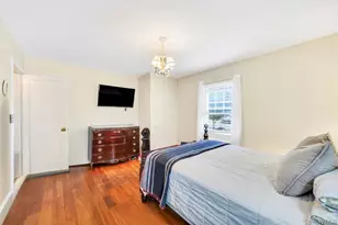 60 Underhill Ave, Hicksville, NY 11801 - Photo 14