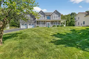 6 Clarion Dr, White Plains, NY 10603 - Photo 2