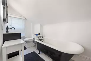 60 Aberfoyle Rd, New Rochelle, NY 10804 - Photo 18