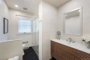 60 Aberfoyle Rd, New Rochelle, NY 10804 - Photo 16