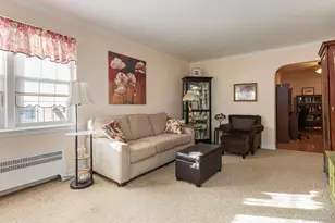 108 S Village, Rockville Centre, NY 11570 - Photo 6