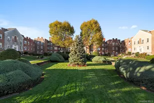 108 S Village, Rockville Centre, NY 11570 - Photo 12