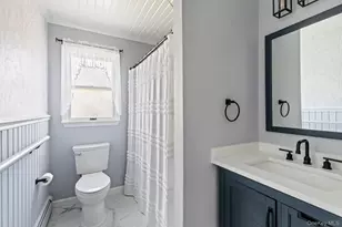 3 Hoover Ct, Mastic, NY 11950 - Photo 10