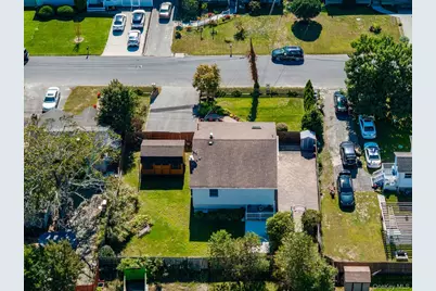 3 Hoover Court, Mastic, NY 11950 - Photo 22