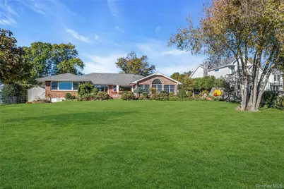 11 Cranberry Drive, Islip, NY 11751 - Photo 32