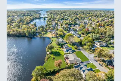 11 Cranberry Drive, Islip, NY 11751 - Photo 38