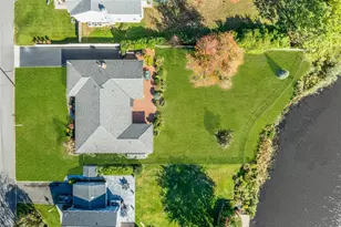 11 Cranberry Dr, Islip, NY 11751 - Photo 36