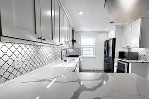 132 Texas Ave, Bronxville, NY 10708 - Photo 4