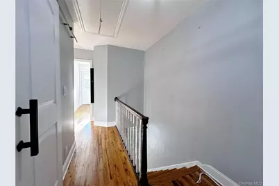 132 Texas Avenue, Bronxville, NY 10708 - Photo 18