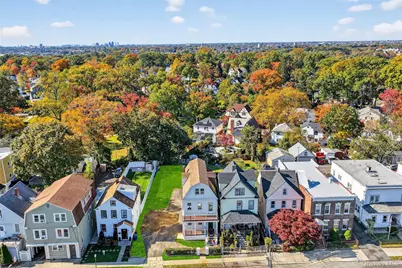 44 Madeleine Avenue, New Rochelle, NY 10801 - Photo 2