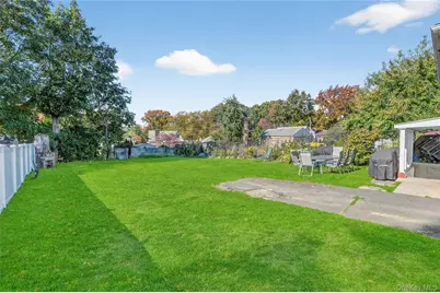 44 Madeleine Avenue, New Rochelle, NY 10801 - Photo 30