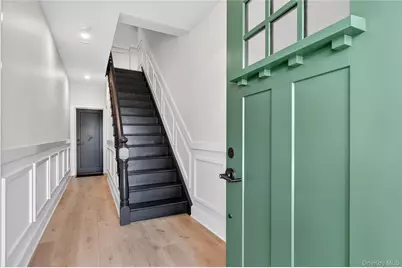 44 Madeleine Avenue, New Rochelle, NY 10801 - Photo 4