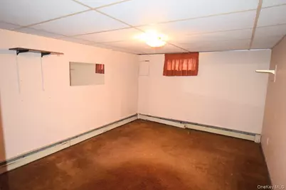 190 Dunton Avenue N, Patchogue, NY 11772 - Photo 12