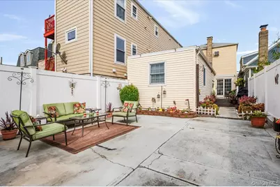 165 Davis Avenue, Inwood, NY 11096 - Photo 24