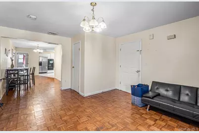 47 Jackson Avenue, Mineola, NY 11501 - Photo 8