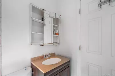 47 Jackson Avenue, Mineola, NY 11501 - Photo 14