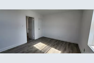 222-89 Braddock Ave #5A, Bellerose, NY 11428 - Photo 10