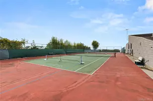 441 Mariners Way, Copiague, NY 11726 - Photo 14